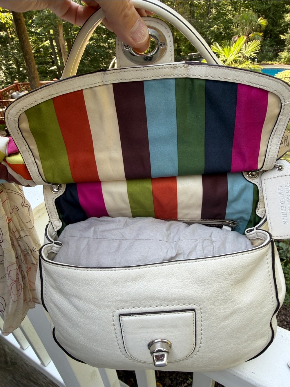 Coach 70th Anniversary Winter White W/Silver Willis Set 3 Tags and Coach Scarf - Picture 15 of 17